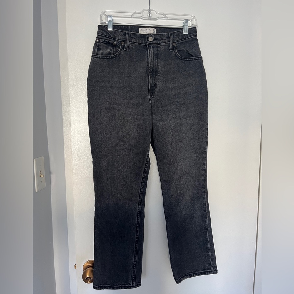 Abercrombie & Fitch Women's Black Straight Leg Jeans